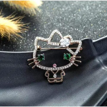 Trendy Fashionable Hello Kitty Brooch 